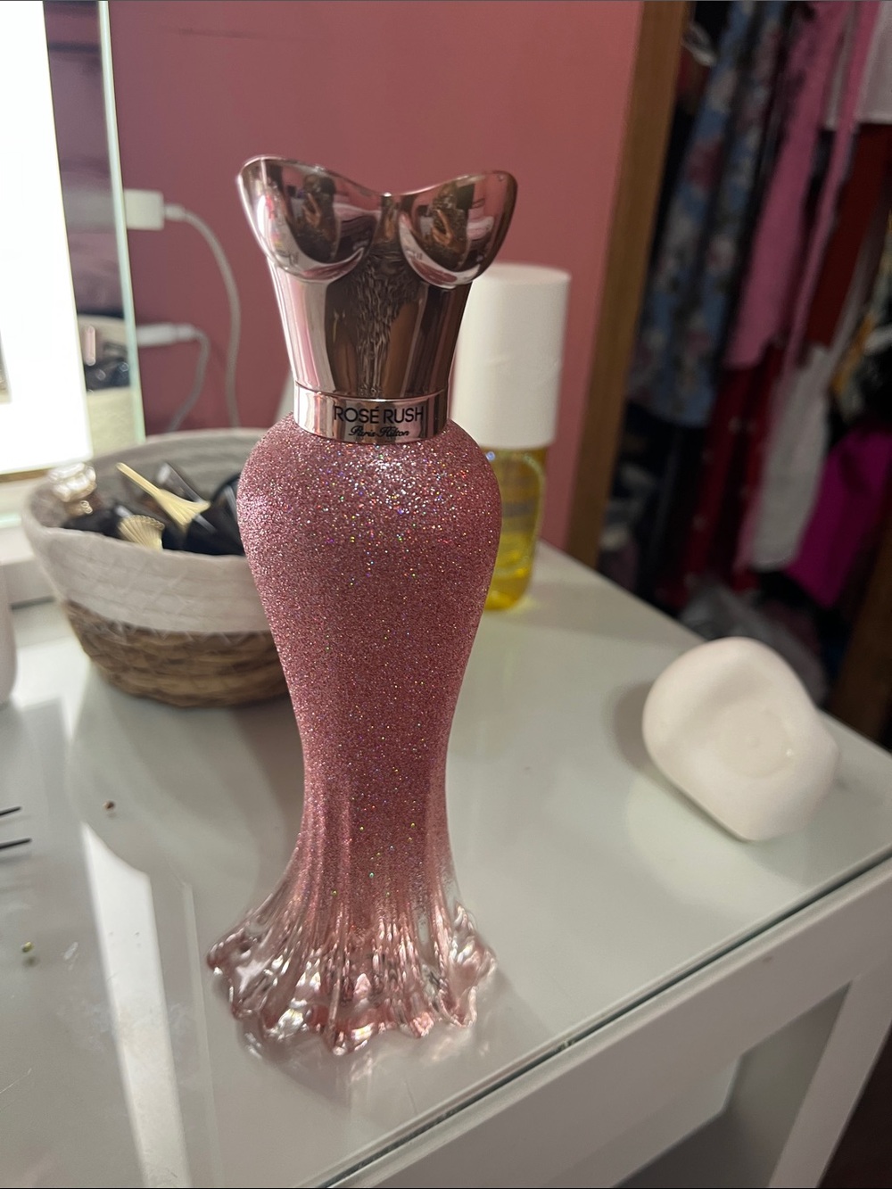 Paris Hilton Rose Rush Pink Glitter perfume